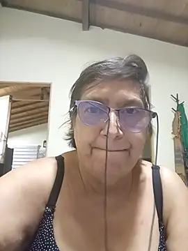 florecita69 online show from October 2025 11:26:02 PM