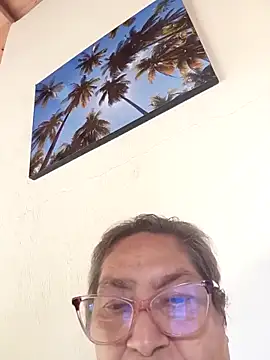 Snapshot of florecita69 chatting on April 2026 04:12:02 PM florecita69 online show from April 2026 04:12:02 PM