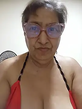 Snapshot of florecita69 chatting on July 2026 02:31:02 AM florecita69 online show from July 2026 02:31:02 AM