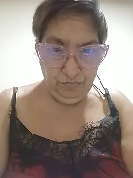 Snapshot of florecita69 chatting on July 2026 02:33:01 AM florecita69 online show from July 2026 02:33:01 AM