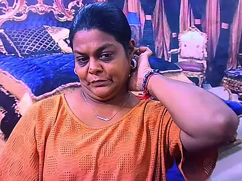 Snapshot of indianCherryPie chatting on February 2026 05:17:02 AM indianCherryPie online show from February 2026 05:17:02 AM