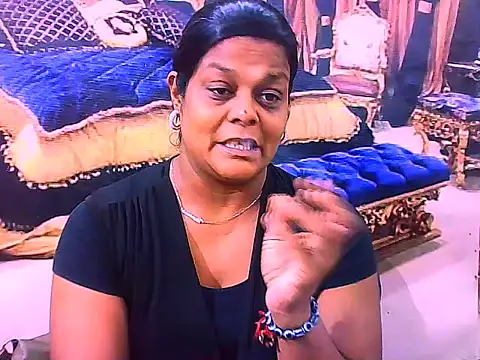 Snapshot of indianCherryPie chatting on February 2026 05:19:01 AM indianCherryPie online show from February 2026 05:19:01 AM