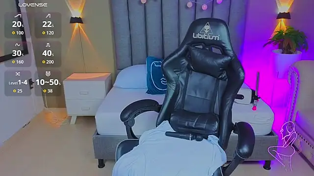 angelica dymond online show from April 2026 07:52:02 PM