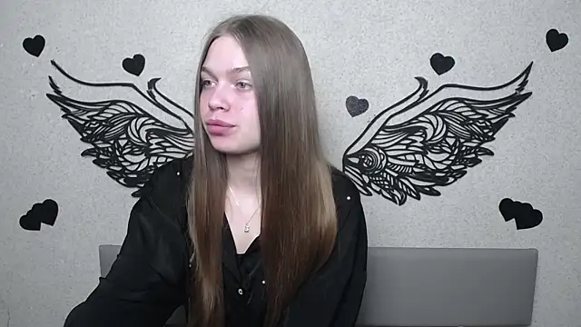 Snapshot of LaraPika chatting on May 2026 05:05:01 AM LaraPika online show from May 2026 05:05:01 AM