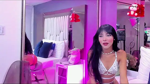 Snapshot of Kitty_Eliffe chatting on February 2025 07:34:01 PM Kitty Eliffe online show from February 2025 07:34:01 PM