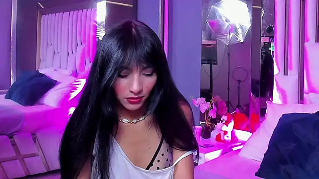 Snapshot of Kitty_Eliffe chatting on February 2025 07:36:01 PM Kitty Eliffe online show from February 2025 07:36:01 PM