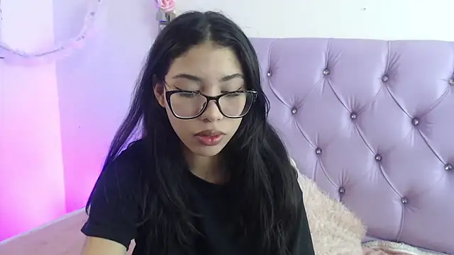 AmberJeong online show from January 2025 10:02:01 PM