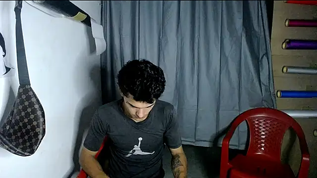 freddy romas online show from December 2024 03:59:02 AM