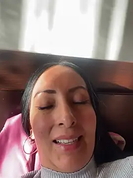 yaralyminjo2 online show from January 2025 09:57:01 PM