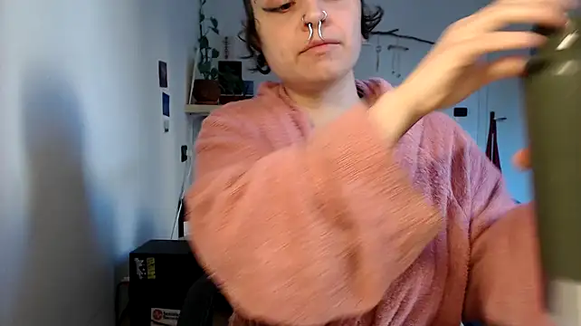 kinkyspirali online show from March 2025 03:53:01 PM