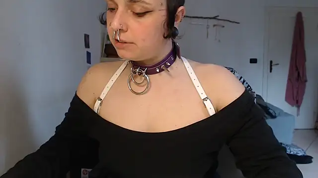 kinkyspirali online show from March 2025 02:45:02 PM