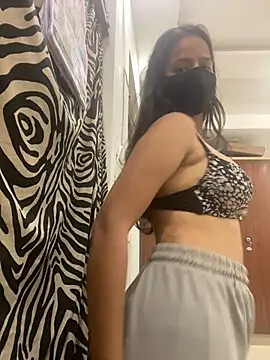 Pie066  online show from February 2025 03:39:01 PM