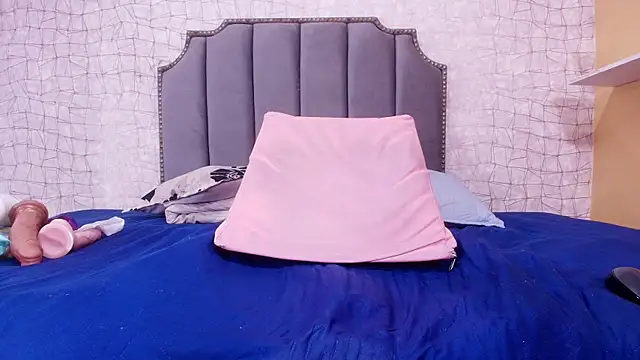 luce williams online show from March 2025 01:19:01 AM