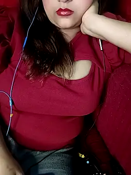 Snapshot of Sexy_Queen6 chatting on February 2025 12:36:02 AM Sexy Queen6 online show from February 2025 12:36:02 AM