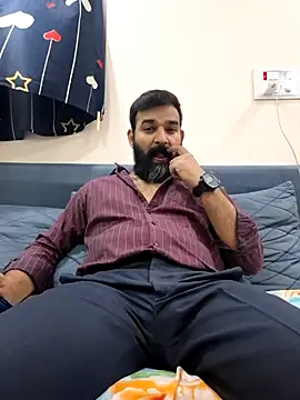 Fun Guuy online show from November 2025 10:49:02 AM