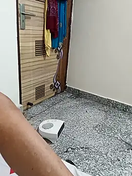 Snapshot of Saroj-Shah chatting on February 2026 06:42:01 PM Saroj-Shah online show from February 2026 06:42:01 PM