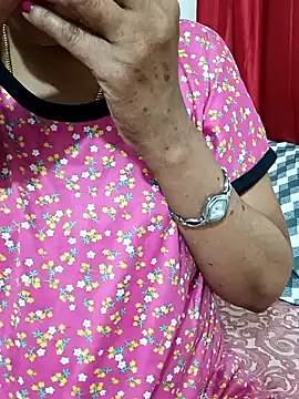 Snapshot of Saroj-Shah chatting on March 2026 06:10:01 PM Saroj-Shah online show from March 2026 06:10:01 PM