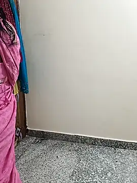 Snapshot of Saroj-Shah chatting on April 2026 01:41:01 PM Saroj-Shah online show from April 2026 01:41:01 PM