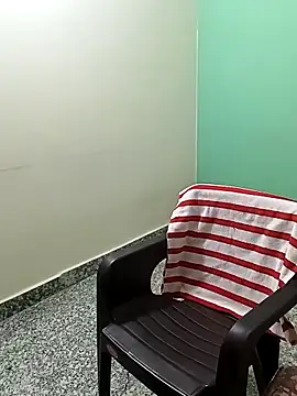 Snapshot of Saroj-Shah chatting on April 2026 04:00:01 AM Saroj-Shah online show from April 2026 04:00:01 AM