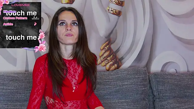 hailey peach online show from October 2025 05:00:01 PM