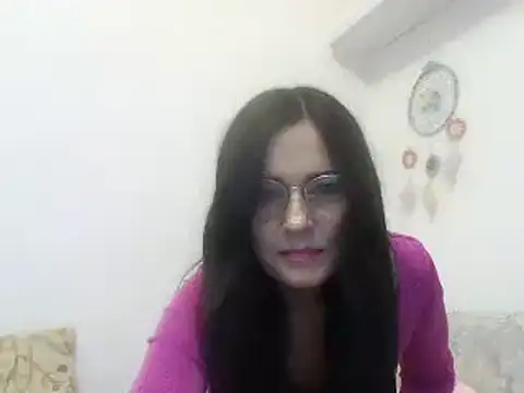 Snapshot of ButterflyJill chatting on December 2024 08:34:01 PM ButterflyJill online show from December 2024 08:34:01 PM