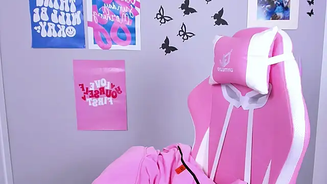 MiaMilas online show from January 2025 06:06:02 AM