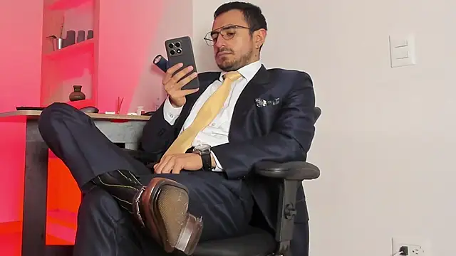 pablo-rincon95 online show from February 2025 12:16:01 PM