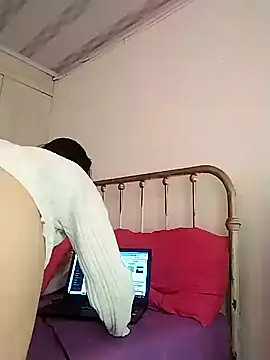 amellie ros online show from December 2024 04:04:02 PM