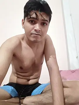 Snapshot of pleasureCan chatting on May 2026 07:33:01 PM pleasureCan online show from May 2026 07:33:01 PM