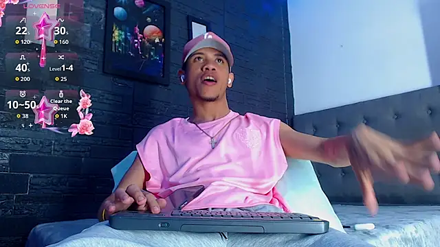 Romancartier 1 online show from October 2025 10:49:02 AM