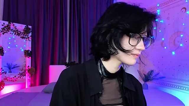 dark vamp  online show from December 2024 09:09:02 PM