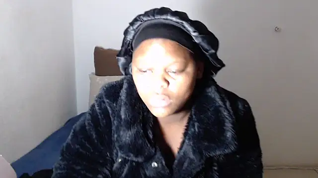 FoxyFataleX online show from September 2025 08:45:01 PM