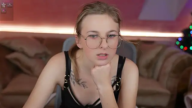 Inessa Song online show from January 2025 07:52:01 PM