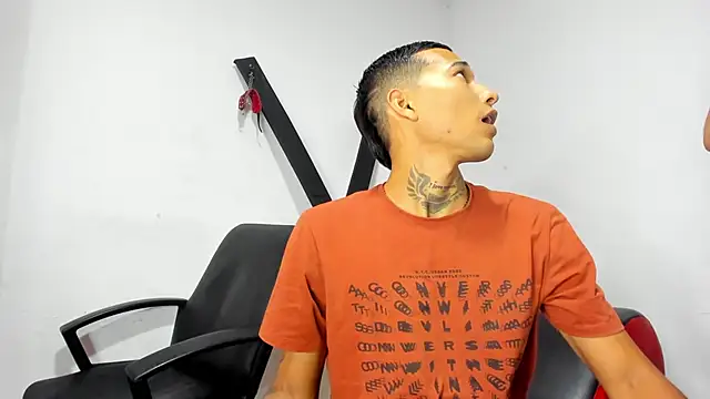 Hana and Zeta online show from March 2025 12:12:01 PM