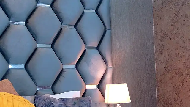 VanessaGlenn online show from July 2026 12:18:02 PM
