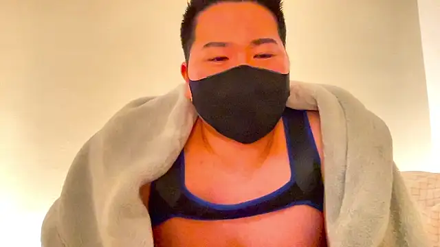 Snapshot of makoto-gmpd chatting on March 2025 02:12:02 PM makoto-gmpd online show from March 2025 02:12:02 PM