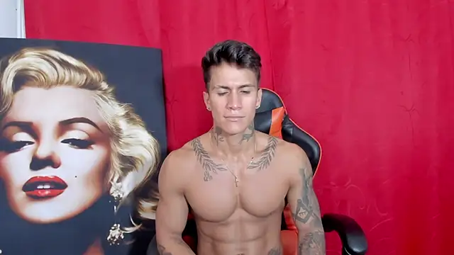 pettergrey1 online show from February 2025 10:32:01 PM