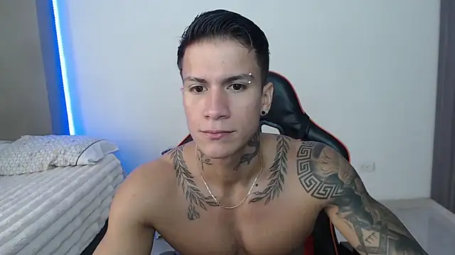 pettergrey1 online show from March 2026 01:58:01 PM