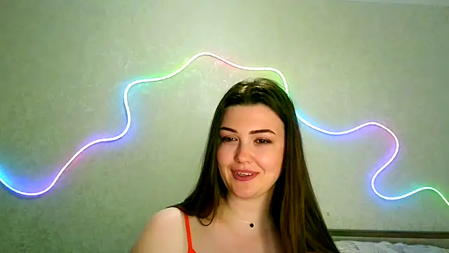 Snapshot of SeductiveTati chatting on June 2026 06:21:02 PM SeductiveTati online show from June 2026 06:21:02 PM