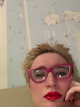 Charlotteeroseee online show from February 2025 01:35:02 PM