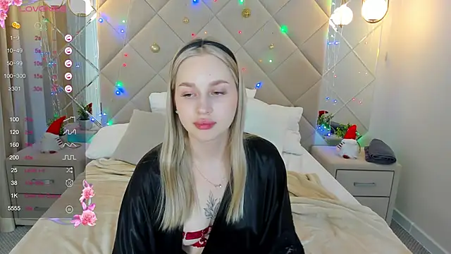 Snapshot of Carol__Cox chatting on January 2025 02:33:01 AM Carol Cox online show from January 2025 02:33:01 AM
