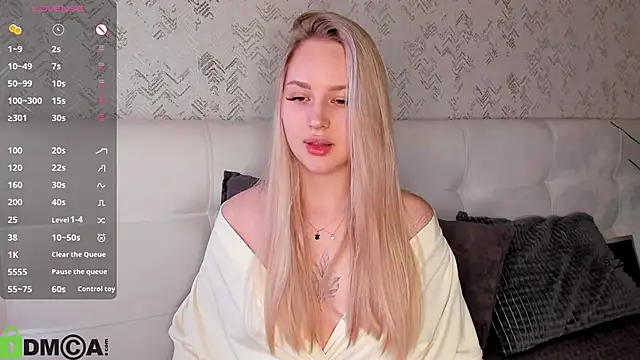 Snapshot of Carol__Cox chatting on October 2025 11:13:02 PM Carol Cox online show from October 2025 11:13:02 PM