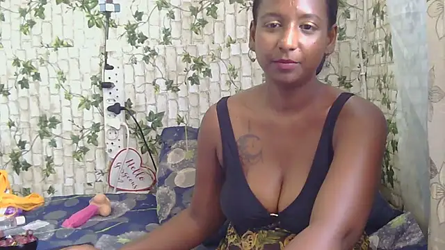 indiantina01 online show from January 2025 12:33:01 PM