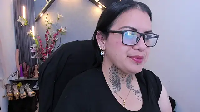 Snapshot of brigittemiller chatting on April 2026 01:48:01 AM brigittemiller online show from April 2026 01:48:01 AM