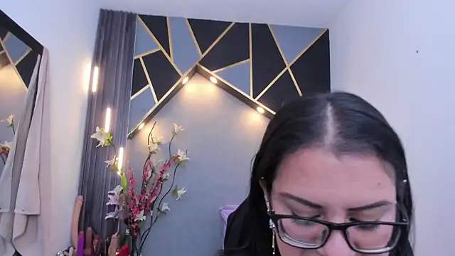 Snapshot of brigittemiller chatting on April 2026 02:27:02 AM brigittemiller online show from April 2026 02:27:02 AM
