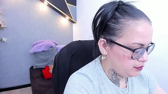 Snapshot of brigittemiller chatting on May 2026 01:54:01 AM brigittemiller online show from May 2026 01:54:01 AM