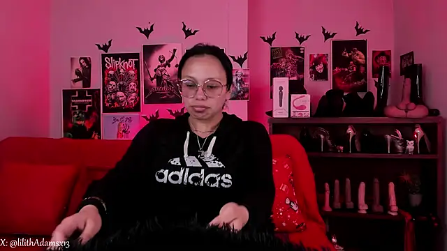 lilith-deveraux online show from January 2026 02:43:02 PM