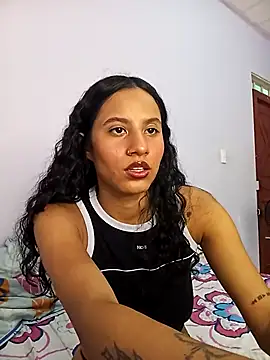 Snapshot of Karii-R chatting on February 2025 06:34:02 PM Karii-R online show from February 2025 06:34:02 PM