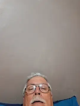 NawtyB1965 online show from October 2025 03:40:02 AM