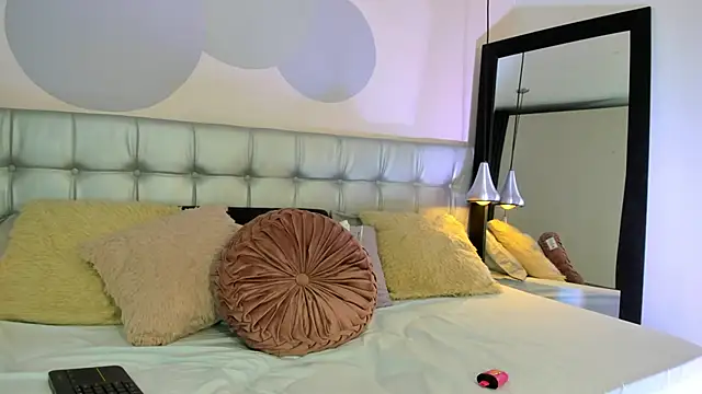 Axel brunette1 online show from March 2025 08:04:01 PM